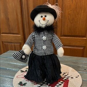 Black & White Houndstooth Snowman Decor Black Skirt, Hat & Purse Shelf Sitter
